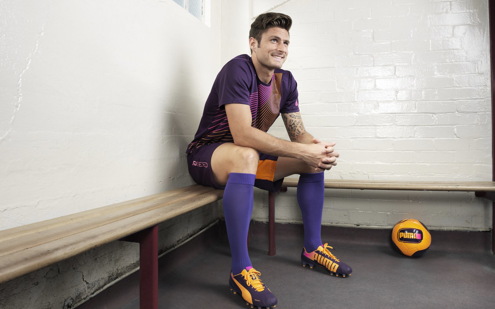 绝杀的艺术,从绿茵场到羽球赛场,解读毫秒间的制胜基因